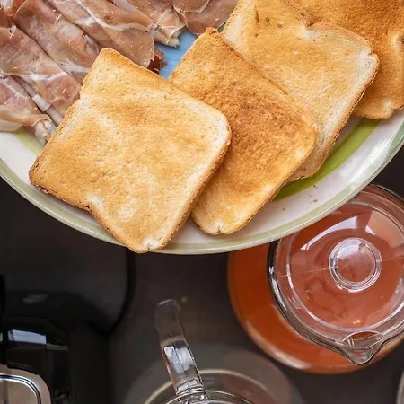 Le Cinque Stanze Room&breakfast Palermo