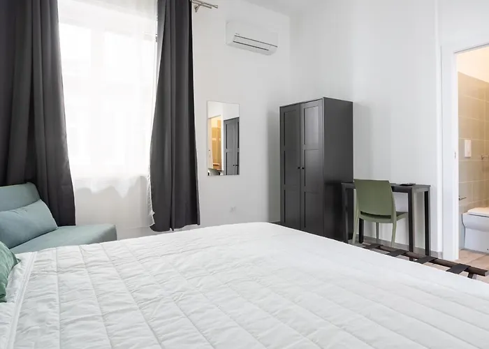Le Cinque Stanze Room&breakfast 4* Palermo