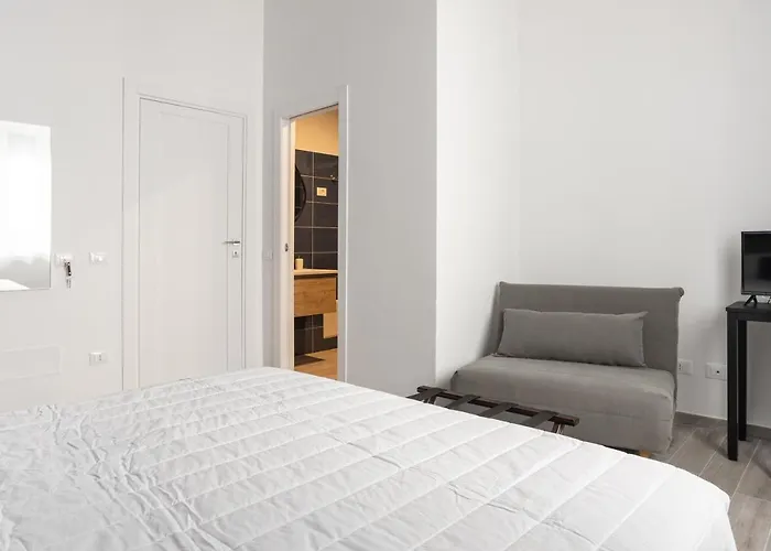 Le Cinque Stanze Room&breakfast Affittacamere 4*
