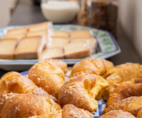 Le Cinque Stanze Room&breakfast