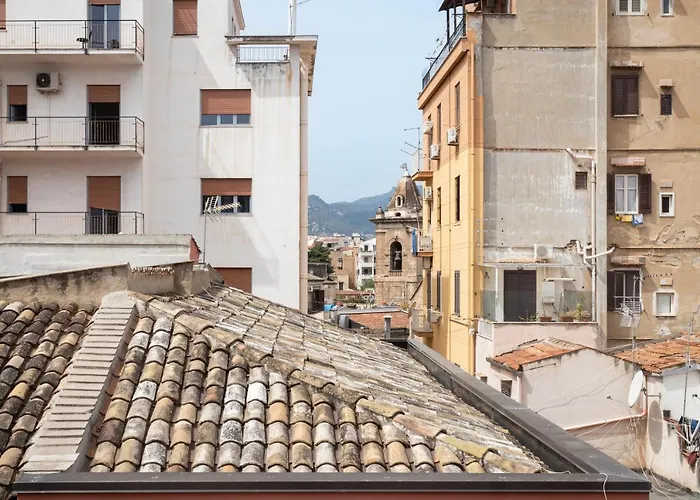 Affittacamere Le Cinque Stanze Room&breakfast Palermo
